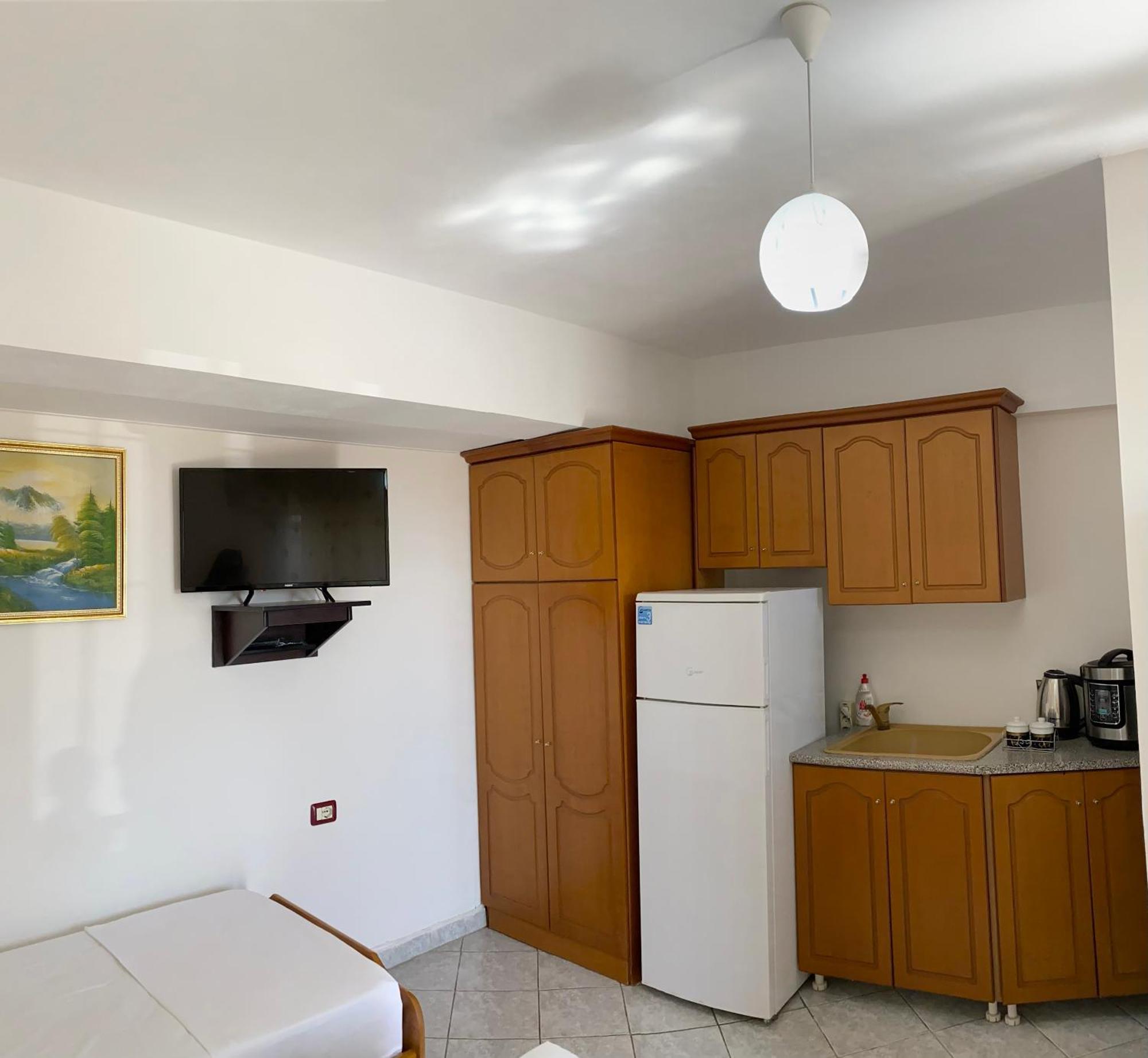 Vila Yasmin 38 Sarandë Buitenkant foto