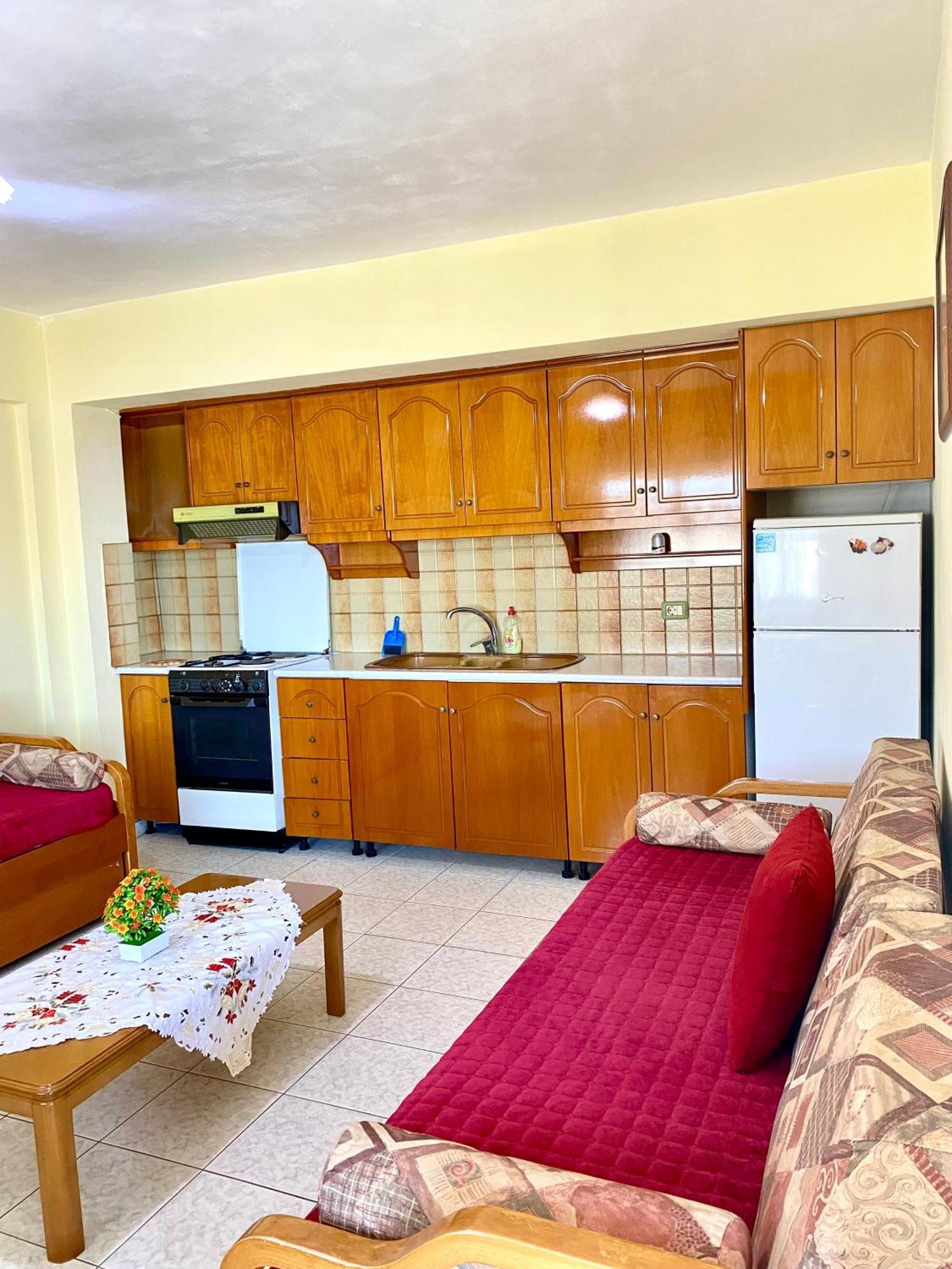 Vila Yasmin 38 Sarandë Buitenkant foto